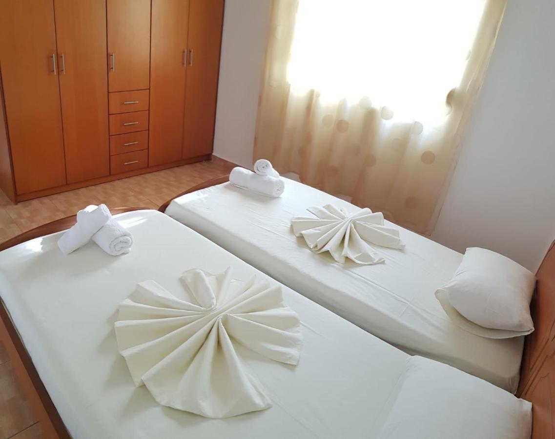 Stunning Sea View Apartments Sarandë Exterior foto